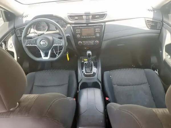 5N1AT2MV1HC877650 2017 NISSAN ROGUE - Image 8