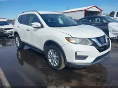 5N1AT2MV1HC882847 2017 NISSAN ROGUE