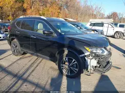 5N1AT2MV1HC895498 2017 NISSAN ROGUE