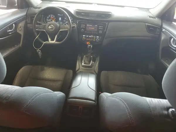 5N1AT2MV1HC896702 2017 NISSAN ROGUE - Image 8