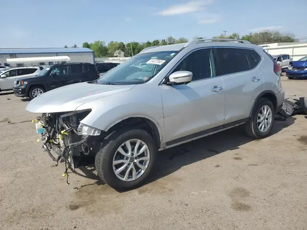 5N1AT2MV1JC700229 2018 NISSAN ROGUE - Image 1