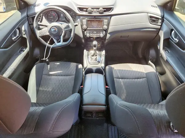 5N1AT2MV1JC702580 2018 NISSAN ROGUE - Image 8