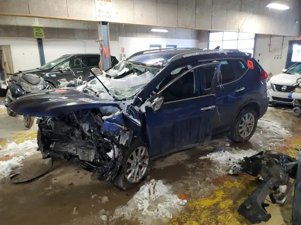 5N1AT2MV1JC711358 2018 NISSAN ROGUE - Image 1