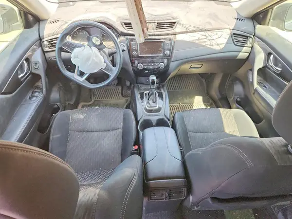 5N1AT2MV1JC713305 2018 NISSAN ROGUE - Image 8