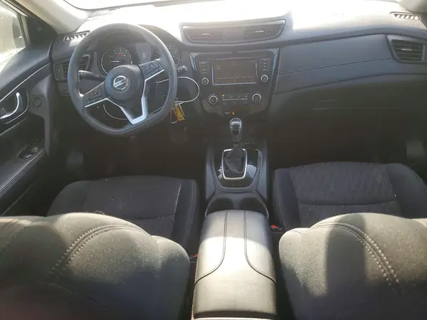 5N1AT2MV1JC717113 2018 NISSAN ROGUE - Image 8