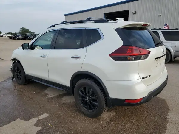 5N1AT2MV1JC721064 2018 NISSAN ROGUE - Image 2
