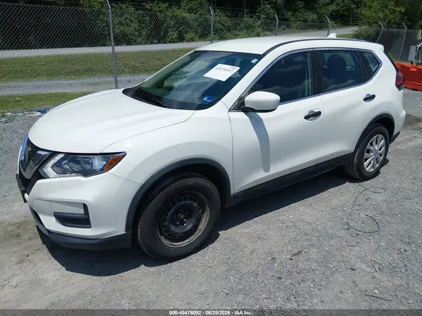 5N1AT2MV1JC732209 2018 NISSAN ROGUE - Image 2
