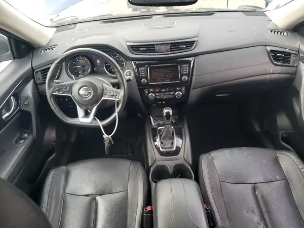 5N1AT2MV1JC732548 2018 NISSAN ROGUE - Image 8