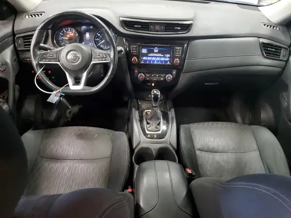 5N1AT2MV1JC740519 2018 NISSAN ROGUE - Image 8