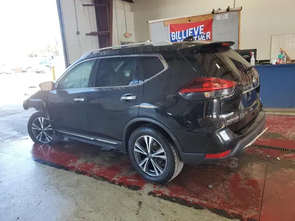 5N1AT2MV1JC742500 2018 NISSAN ROGUE - Image 2
