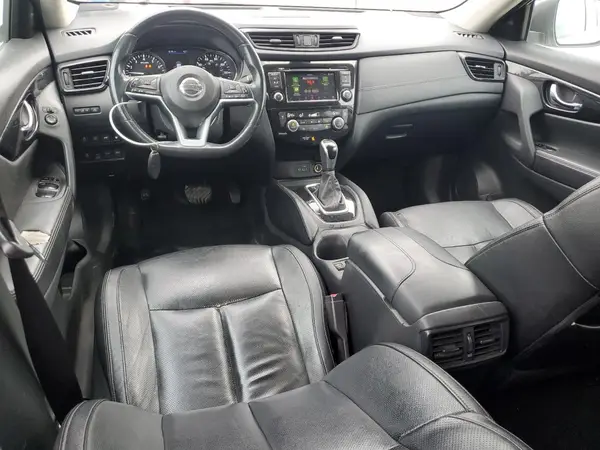 5N1AT2MV1JC742528 2018 NISSAN ROGUE - Image 8