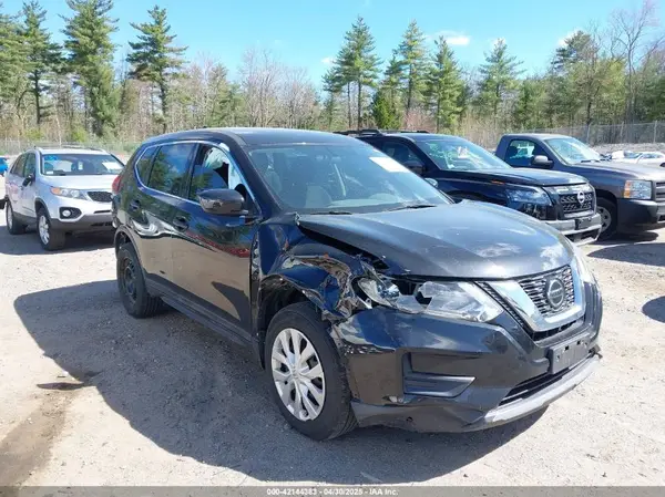 5N1AT2MV1JC742917 2018 NISSAN ROGUE - Image 1
