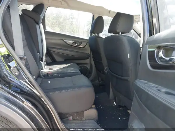 5N1AT2MV1JC742917 2018 NISSAN ROGUE - Image 8