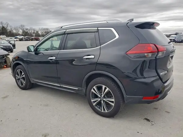 5N1AT2MV1JC744845 2018 NISSAN ROGUE - Image 2