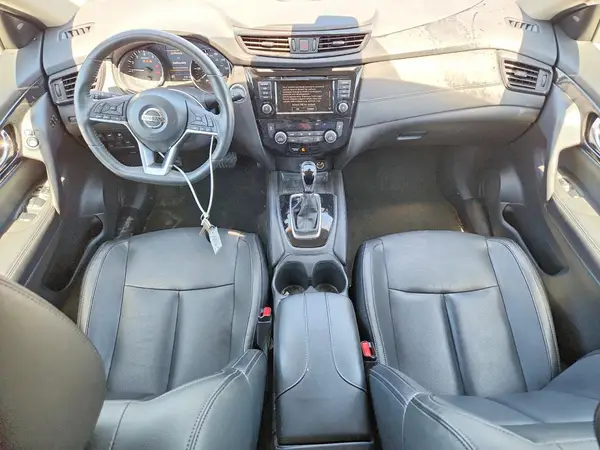 5N1AT2MV1JC745168 2018 NISSAN ROGUE - Image 8