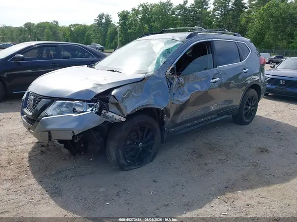 5N1AT2MV1JC748507 2018 NISSAN ROGUE - Image 2