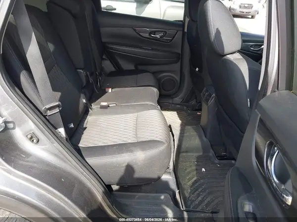5N1AT2MV1JC748507 2018 NISSAN ROGUE - Image 8