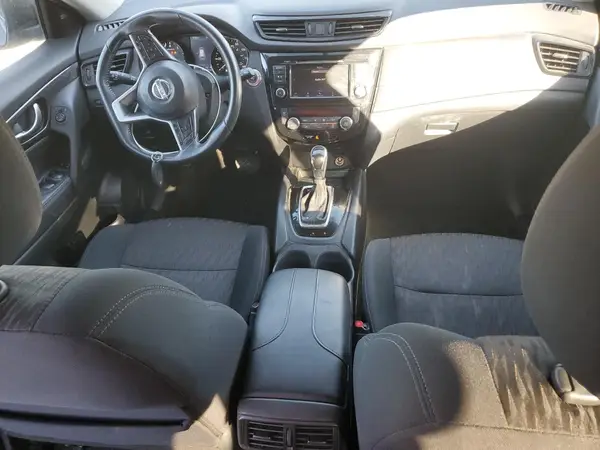 5N1AT2MV1JC756509 2018 NISSAN ROGUE - Image 8