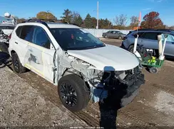 5N1AT2MV1JC758311 2018 NISSAN ROGUE