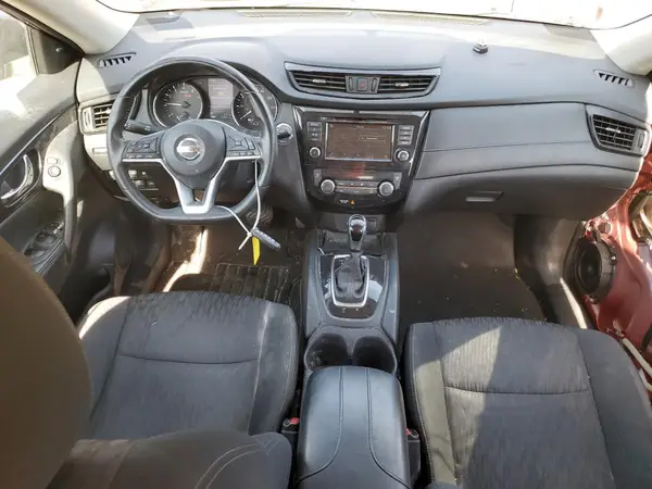 5N1AT2MV1JC764755 2018 NISSAN ROGUE - Image 8
