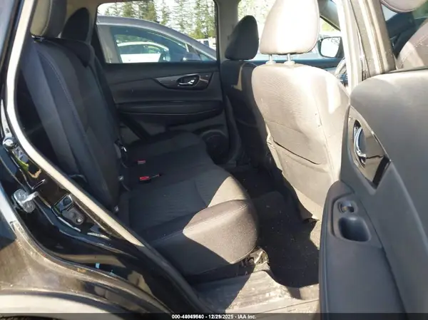 5N1AT2MV1JC775240 2018 NISSAN ROGUE - Image 8