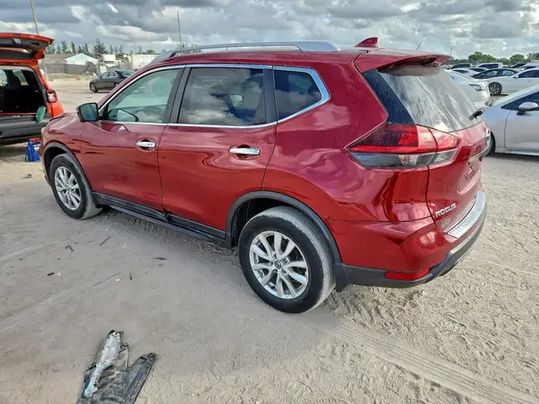 5N1AT2MV1JC777991 2018 NISSAN ROGUE - Image 2