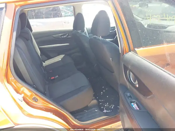 5N1AT2MV1JC779031 2018 NISSAN ROGUE - Image 8