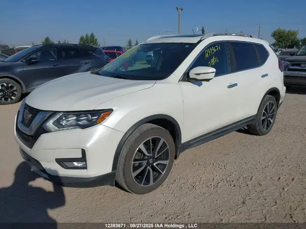 5N1AT2MV1JC784455 2018 NISSAN ROGUE - Image 2