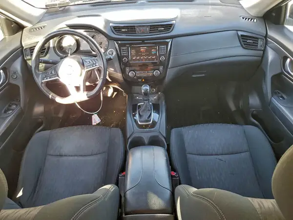 5N1AT2MV1JC784598 2018 NISSAN ROGUE - Image 8