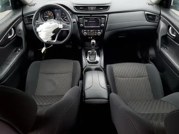 5N1AT2MV1JC786903 2018 NISSAN ROGUE - Image 8