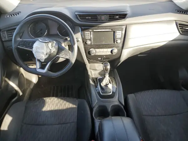 5N1AT2MV1JC786948 2018 NISSAN ROGUE - Image 8
