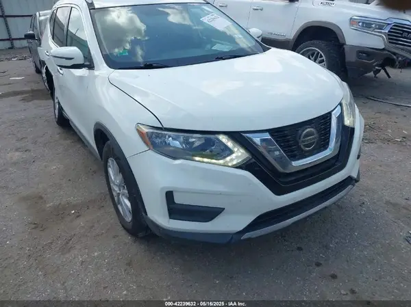 5N1AT2MV1JC788683 2018 NISSAN ROGUE - Image 1