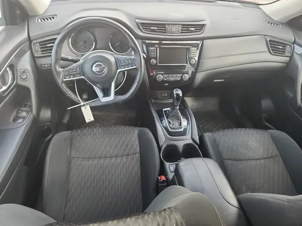 5N1AT2MV1JC791065 2018 NISSAN ROGUE - Image 8