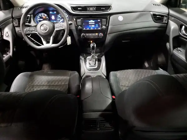 5N1AT2MV1JC791681 2018 NISSAN ROGUE - Image 8