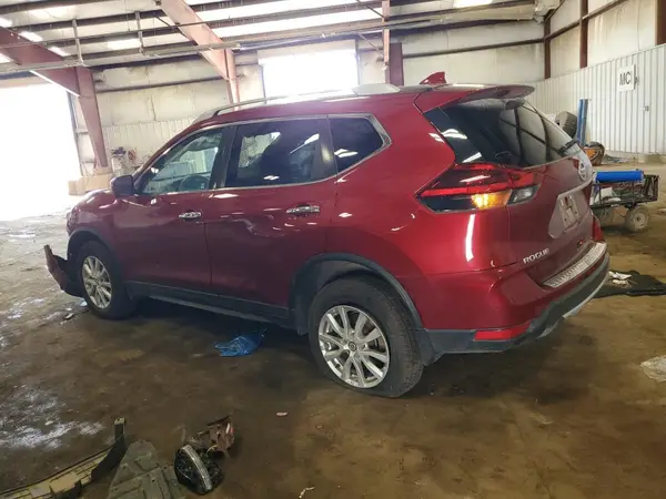 5N1AT2MV1JC808270 2018 NISSAN ROGUE - Image 2