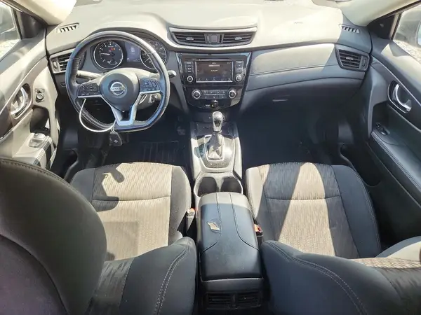 5N1AT2MV1JC810780 2018 NISSAN ROGUE - Image 8