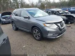 5N1AT2MV1JC814943 2018 NISSAN ROGUE