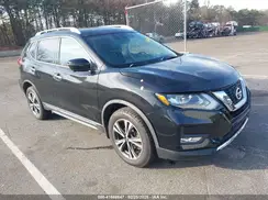 5N1AT2MV1JC817518 2018 NISSAN ROGUE