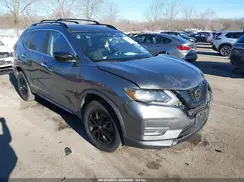5N1AT2MV1JC819592 2018 NISSAN ROGUE