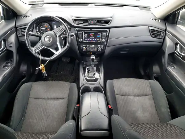 5N1AT2MV1JC819737 2018 NISSAN ROGUE - Image 8