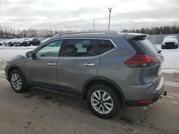 5N1AT2MV1JC820015 2018 NISSAN ROGUE - Image 2