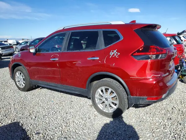 5N1AT2MV1JC821553 2018 NISSAN ROGUE - Image 2