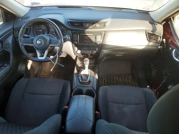 5N1AT2MV1JC821553 2018 NISSAN ROGUE - Image 8