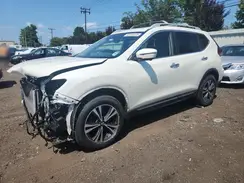 5N1AT2MV1JC822735 2018 NISSAN ROGUE
