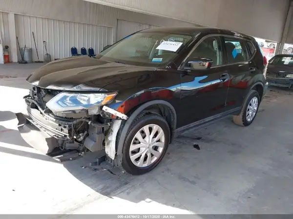 5N1AT2MV1JC826008 2018 NISSAN ROGUE - Image 2