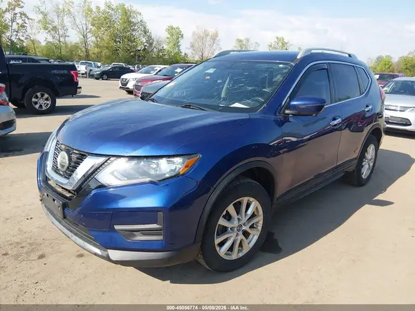 5N1AT2MV1JC829586 2018 NISSAN ROGUE - Image 2