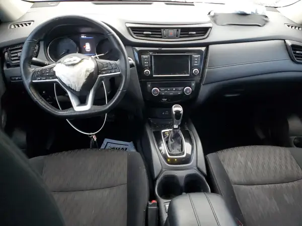 5N1AT2MV1JC830141 2018 NISSAN ROGUE - Image 8