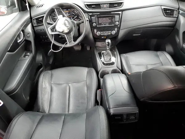 5N1AT2MV1JC832391 2018 NISSAN ROGUE - Image 8