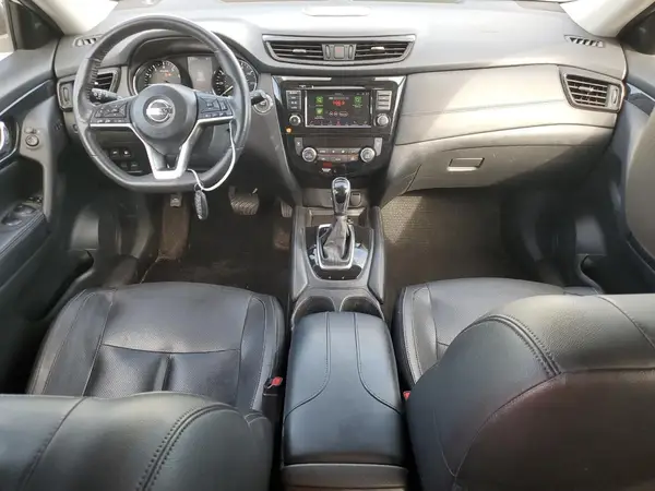 5N1AT2MV1JC835940 2018 NISSAN ROGUE - Image 8