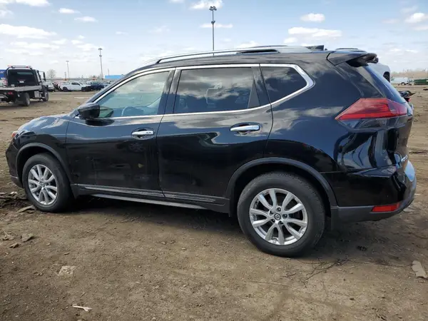 5N1AT2MV1JC840930 2018 NISSAN ROGUE - Image 2